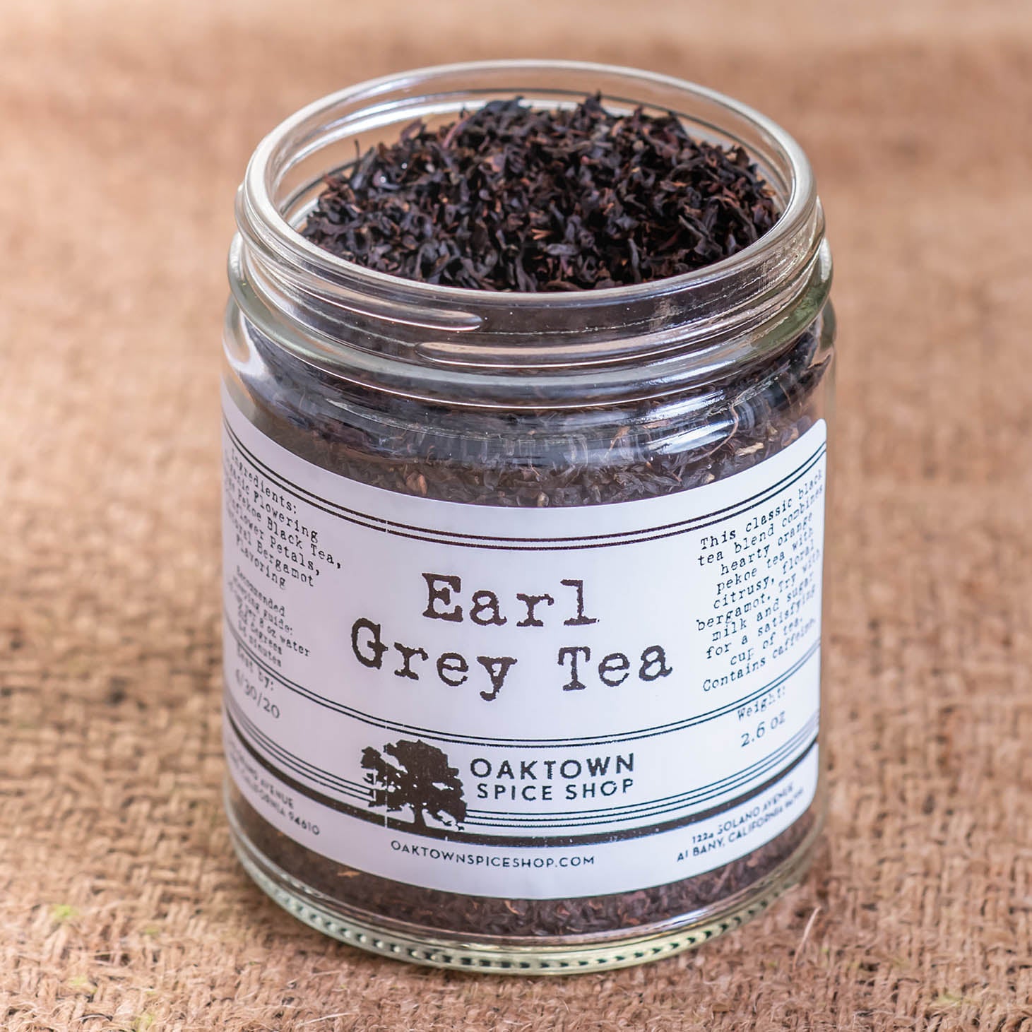 Earl Grey Tea by Oaktown Spice Shop is a classic black tea blend combines hearty Orange Pekoe Tea with citrusy floral Bergamot