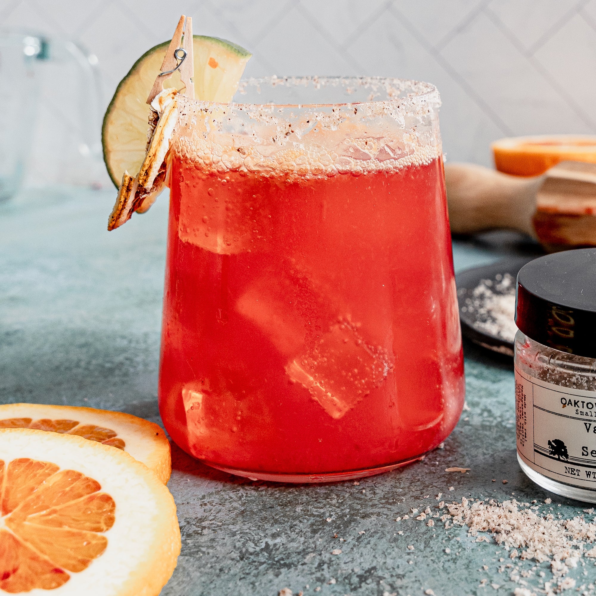 VANILLA_OAKTOWN_blood_orange_margarita_with_vanilla_sea_salt-5.jpg